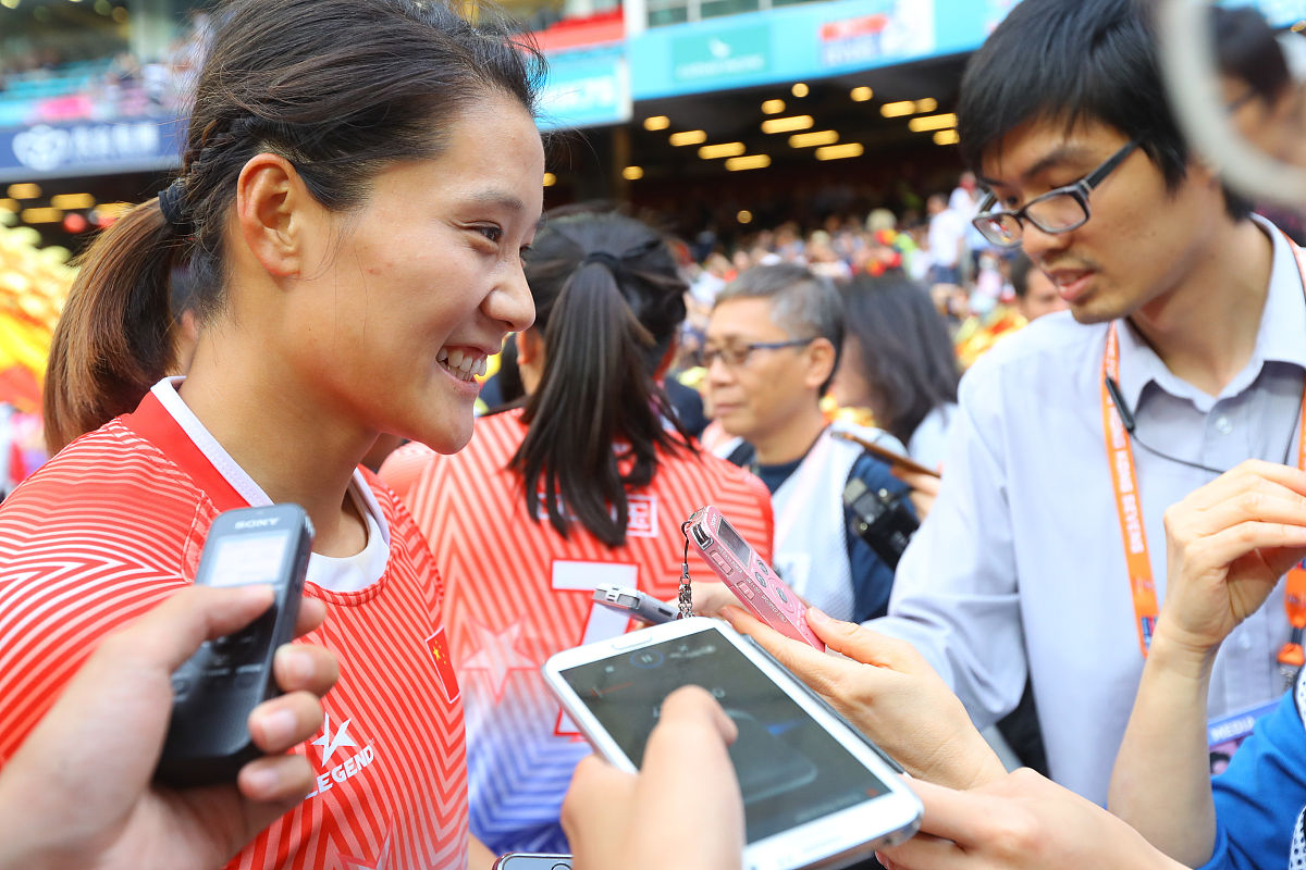 2018年4月6日,中国香港,2018世界女子七人橄榄球系列赛次日赛况.