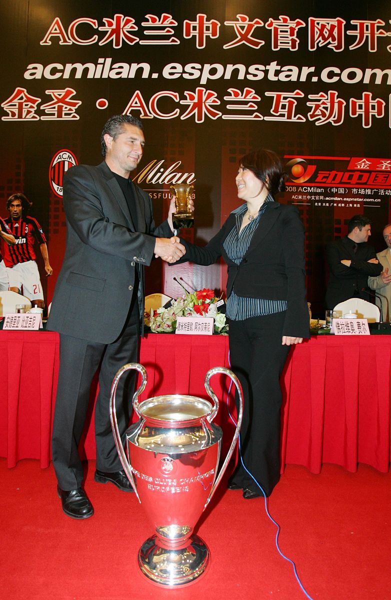 2008年4月10日,中国北京,意甲ac米兰队中文官方网站开通.马萨罗,espns