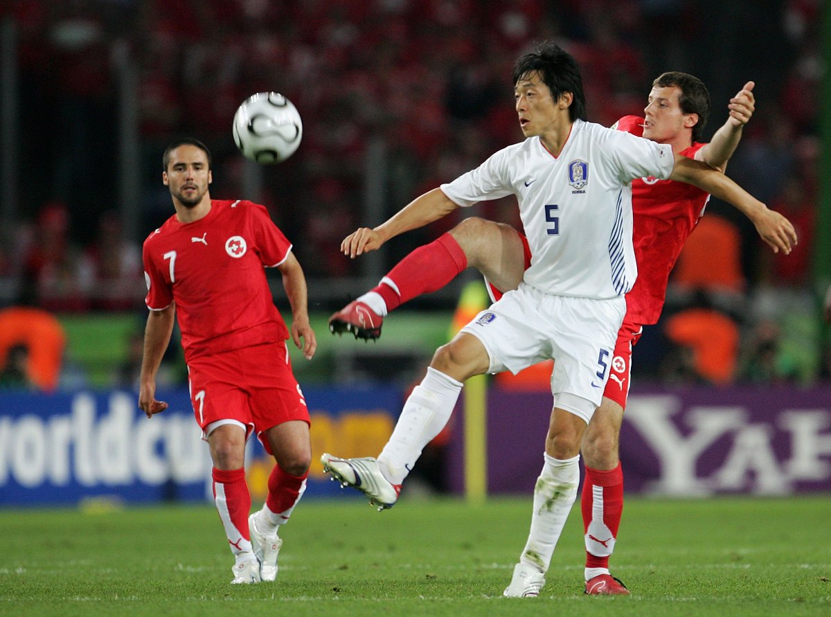 2006年6月23日,世界杯g组,瑞士2-0战胜韩国.卡巴纳斯观望马尔盖拉兹和