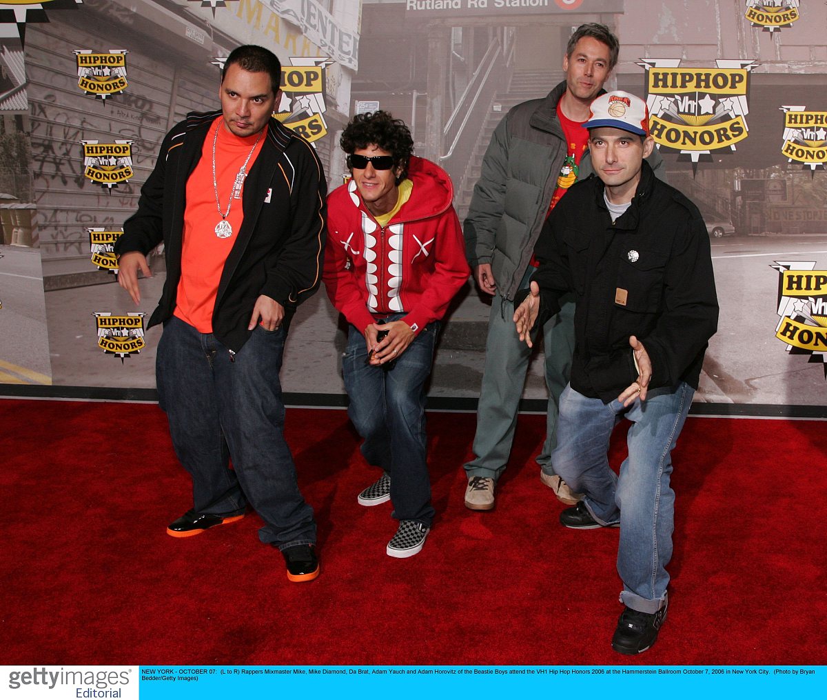new york - october 07:  (l to r) rappers mixmaster mike, mike di