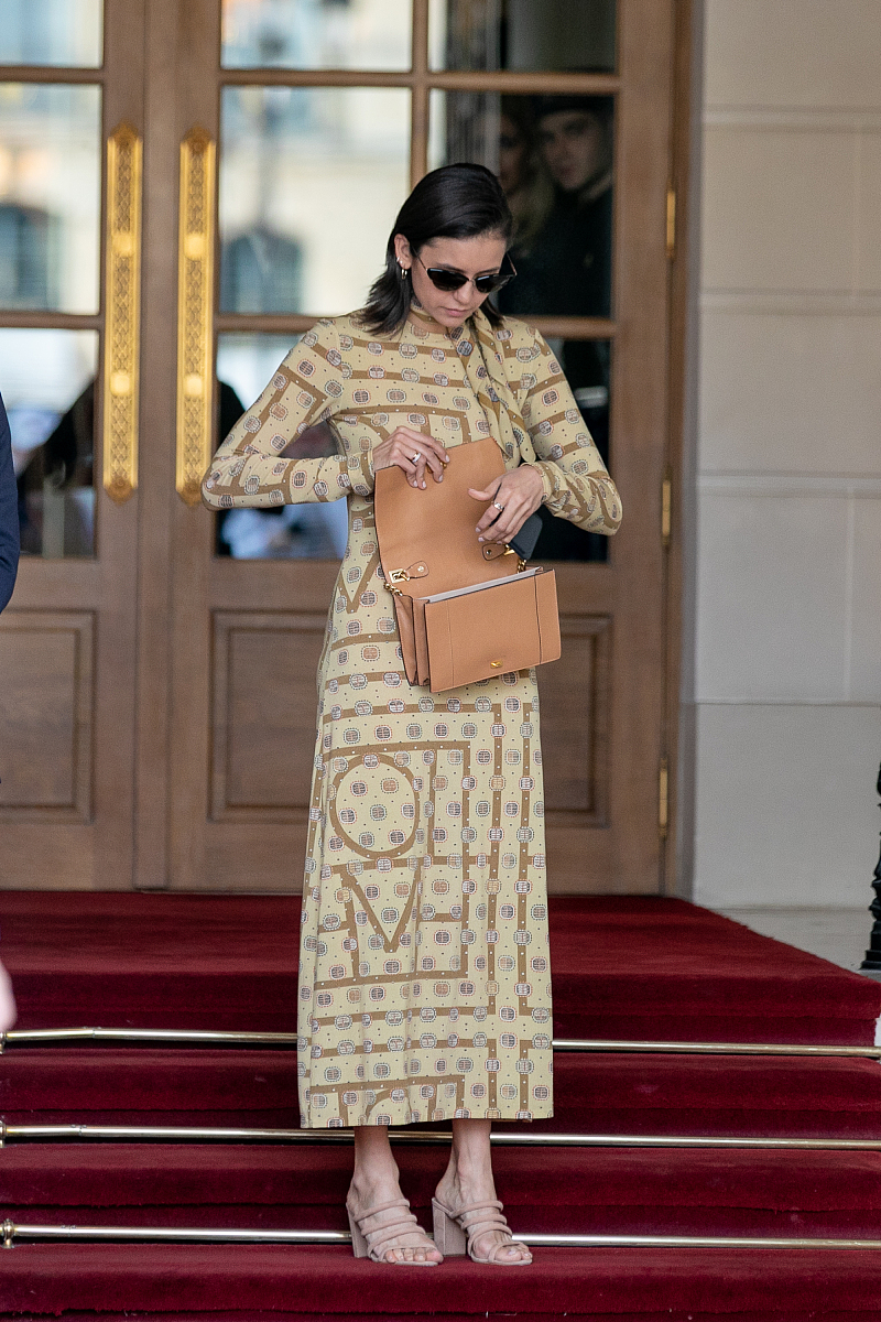 🧛‍♂️ 吸血鬼等级制度终极指南：从新生儿到公爵，谁才是权力巅峰？