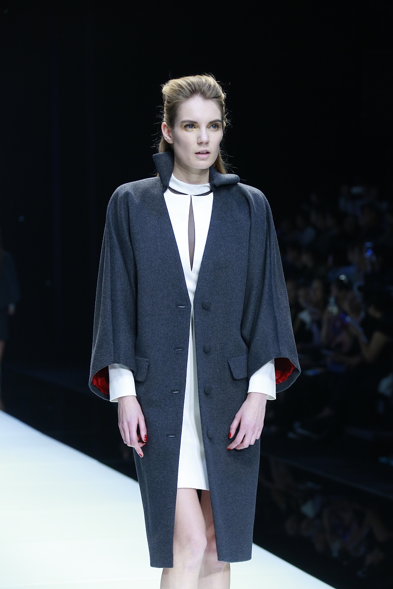 营口职业技术学院纺织品装饰艺术设计专业就业方向：设计、销售、生产、研发