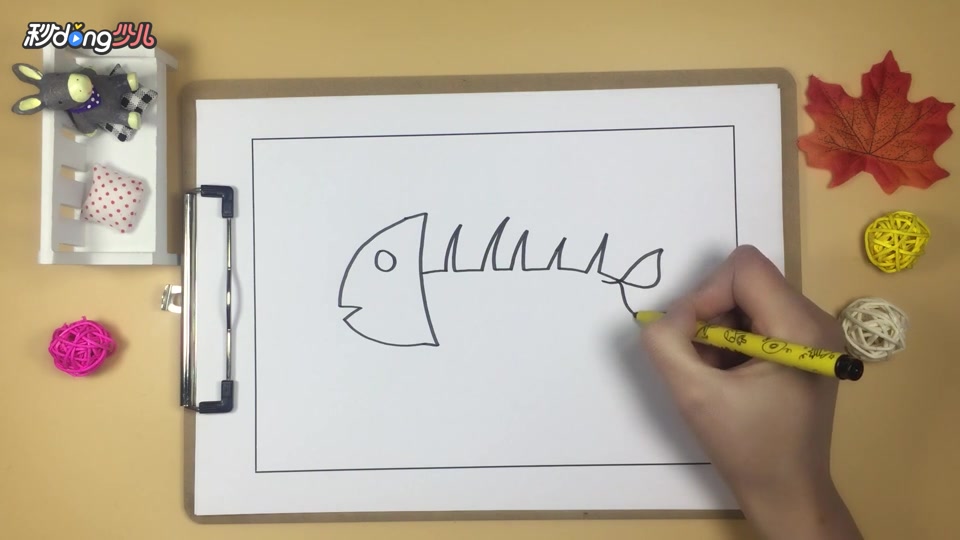 「手工」简笔画鱼骨头 简单好学
