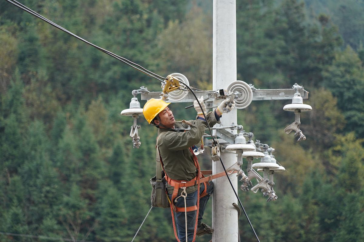 农村冬季电力线路故障统计分析：问题与对策