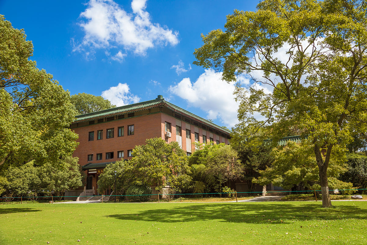 2019年9月,南京中山植物园北园景色.