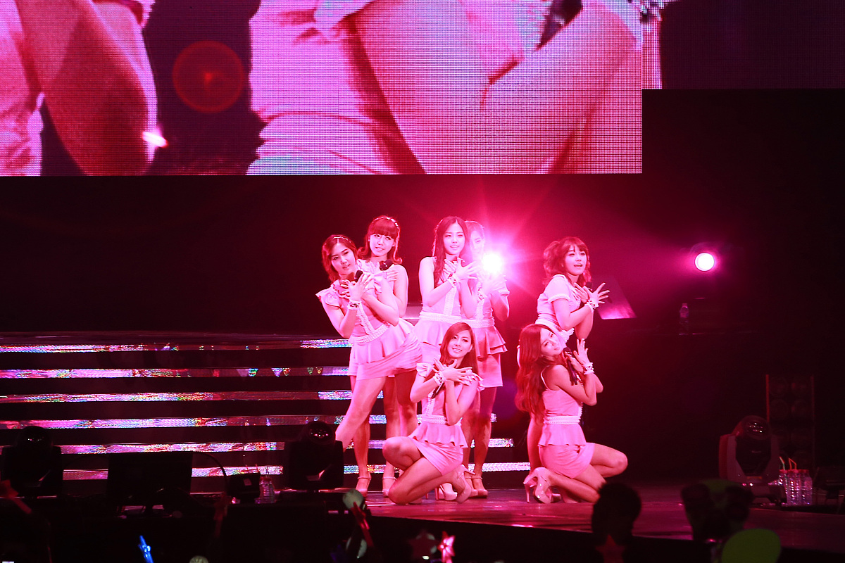 2013年1月5日,香港,三韩国组合在亚洲国际博览馆举行"k-pop 2013香港