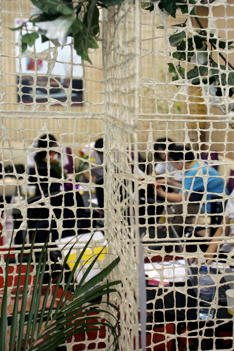 招收资深家具导购师 月薪8000-10000广告语