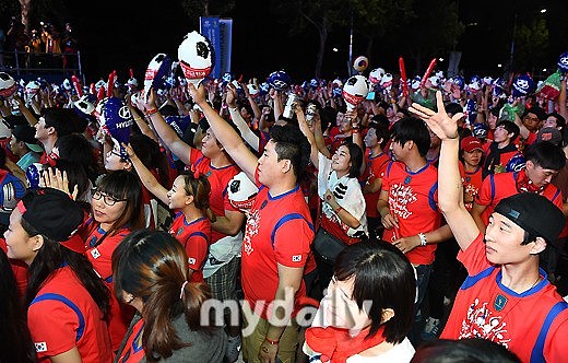 梅西确定今年再次来中国！球迷狂欢，足球盛宴即将开启！