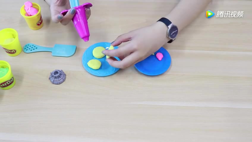 黏土DIY奶油蛋糕造型,这么会玩玩具真是厉害了