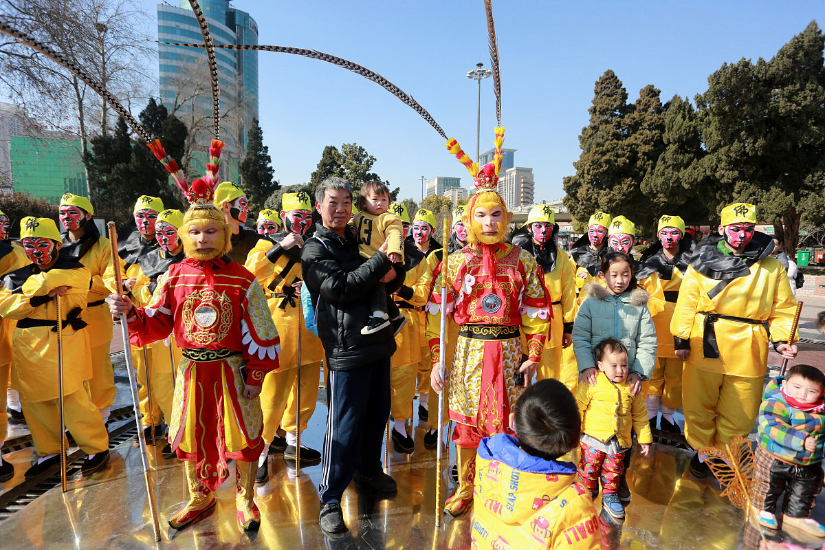 真假美猴王是西游记第几回