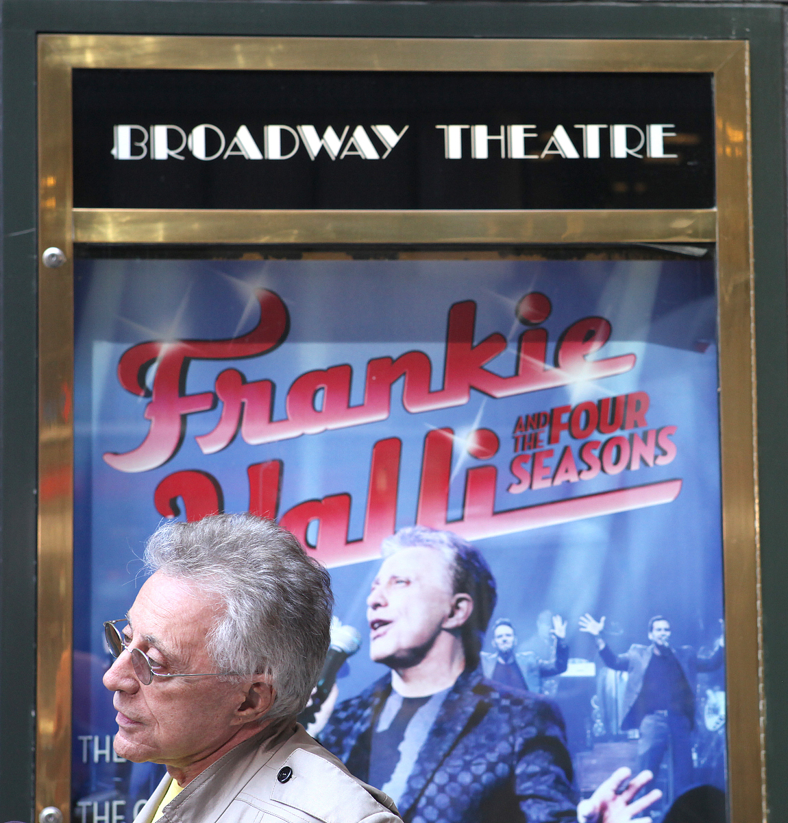 The Marvelous Mrs. Maisel: A Summary of the Award-Winning TV Show