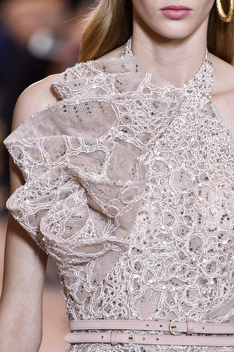 2018秋冬巴黎高定时装周: elie saab 细节