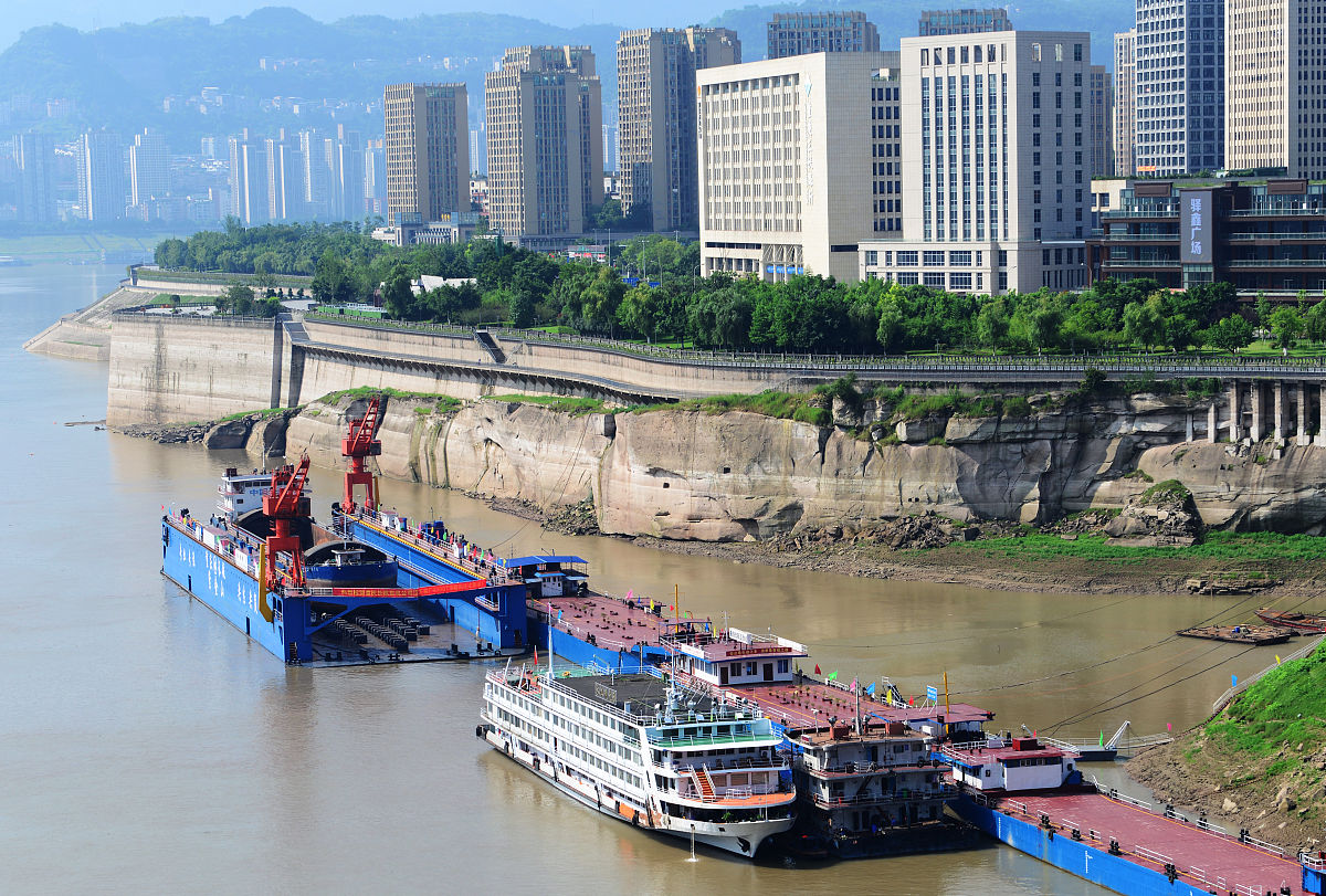 重庆万州技工学校农机维修专业：培养农业机械使用与维护技能人才