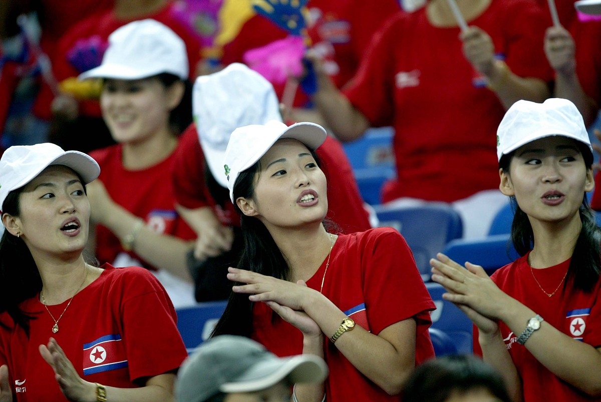 2007年9月18日,天津,女足世界杯b组,朝鲜国家女子足球队对阵中国国家