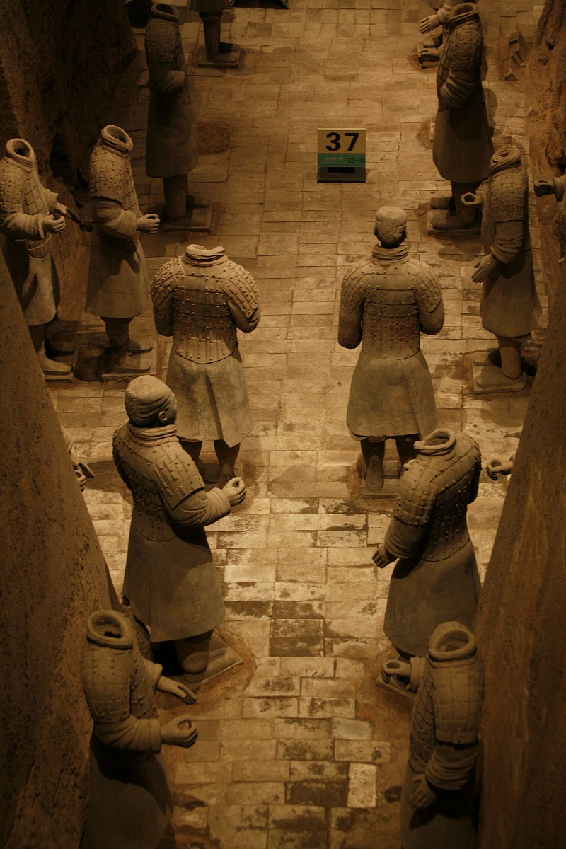 汉兵马俑积木玩具：带孩子重温历史的奇妙体验