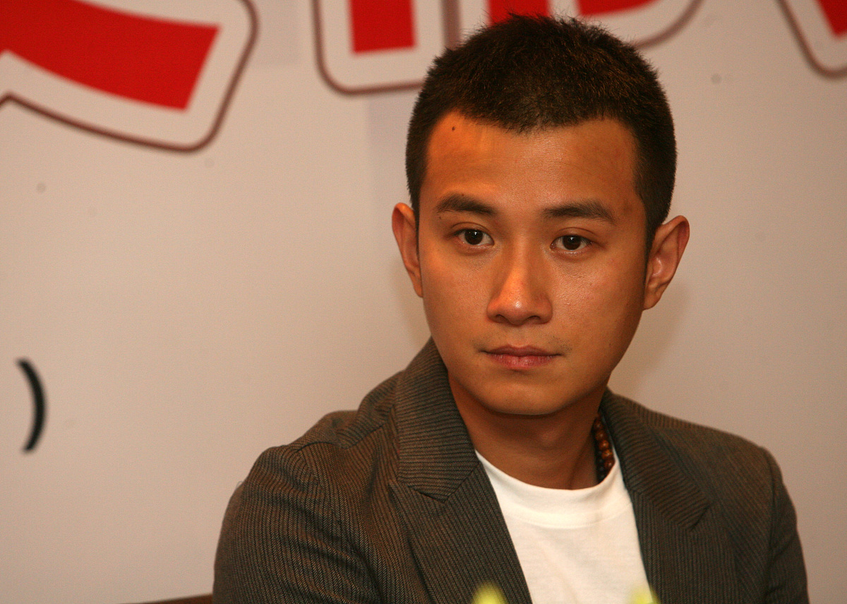 2011年4月6日,西安,<strong>电影</strong>《万有引力》发布会.