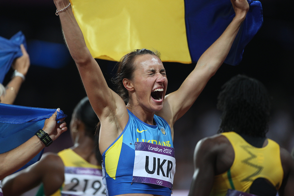 ***_***the ukraine women's 4 x 100m relay team of olesya povh, h
