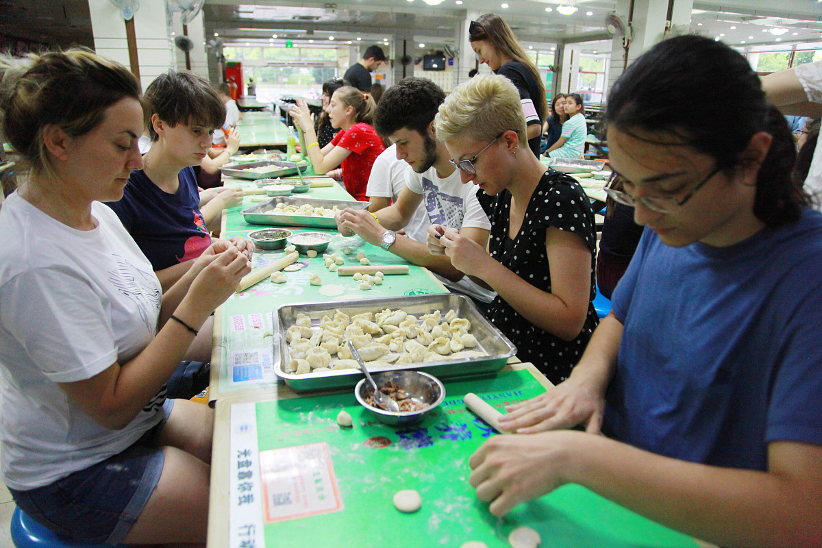 桂林师范高等专科学校招生办电话：0773-5851023 | 录取信息及咨询