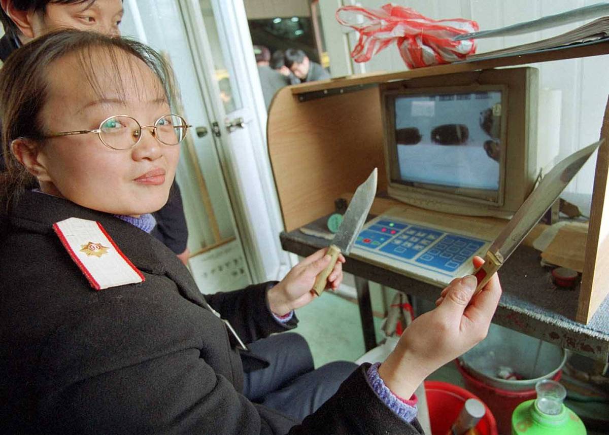 快递可以寄剪刀吗？解读最新邮寄规定！