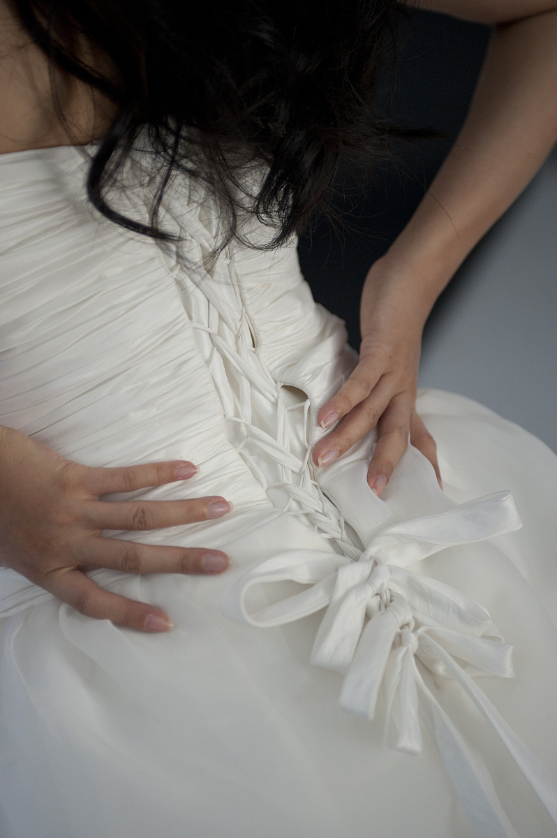 用神态外貌描写一个人