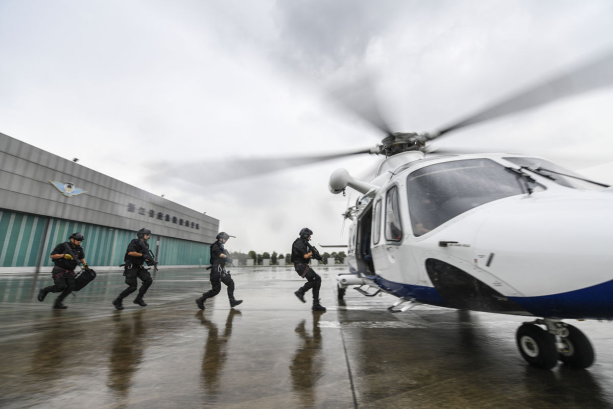 云南航空经济管理学院航空直升机就业前景怎么样