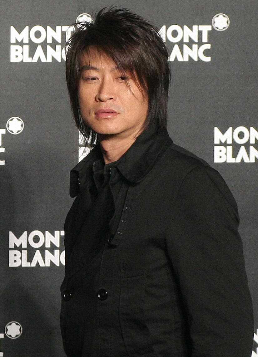 2007年 10月 25日 , 上海 , " 万宝 龙之夜 " 活动 盛大 举行 . 游鸿