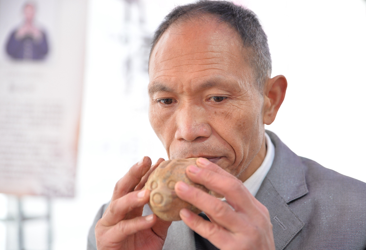 17岁少年灵埙奇遇：温馨故事《灵埙少年》