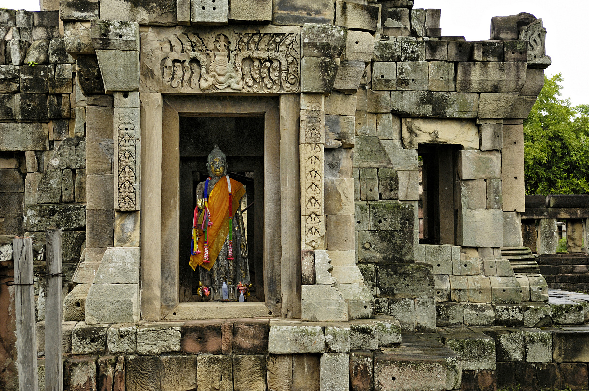 成都铁路学校该注重成绩还是技术？