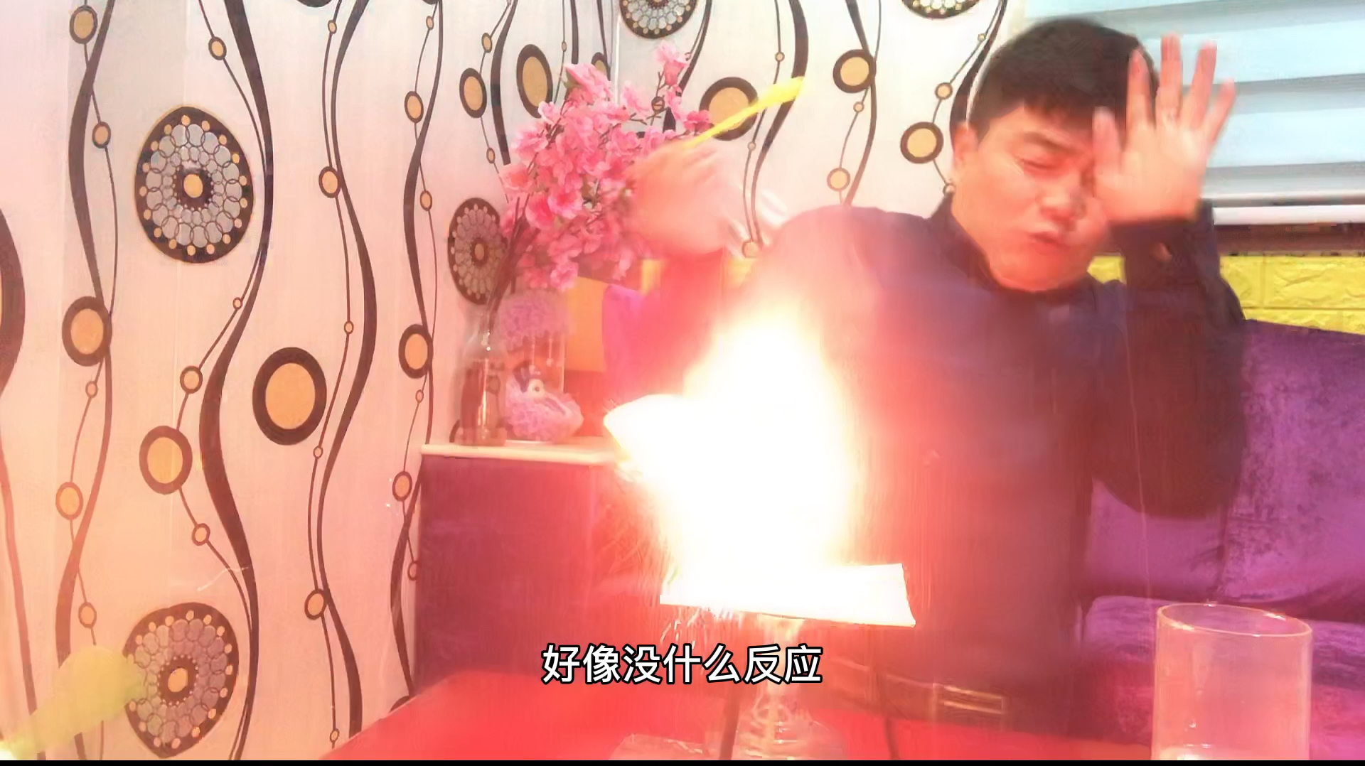 热油中加热水凉水效果一样吗 小伙来告诉你