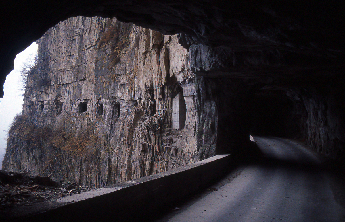 如何评价 你我山前没相见 山后别相逢