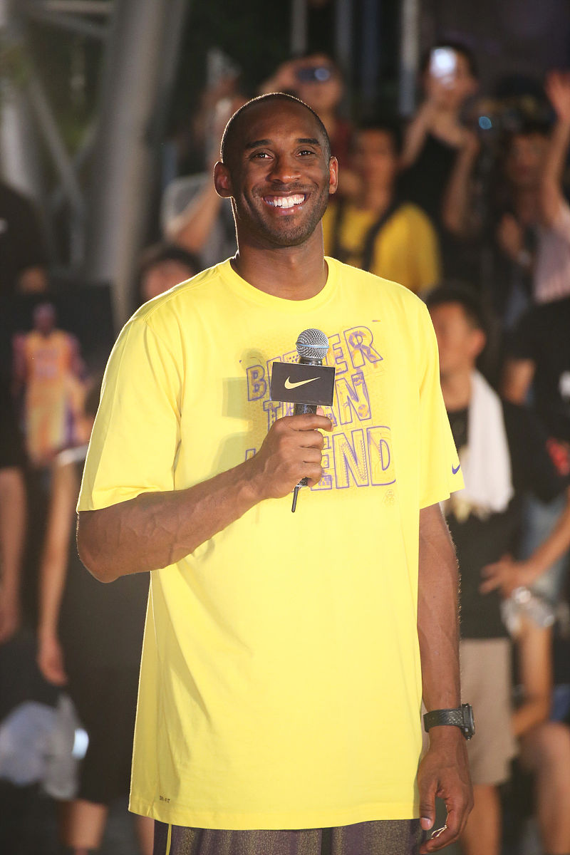 科比为什么叫黑曼巴？