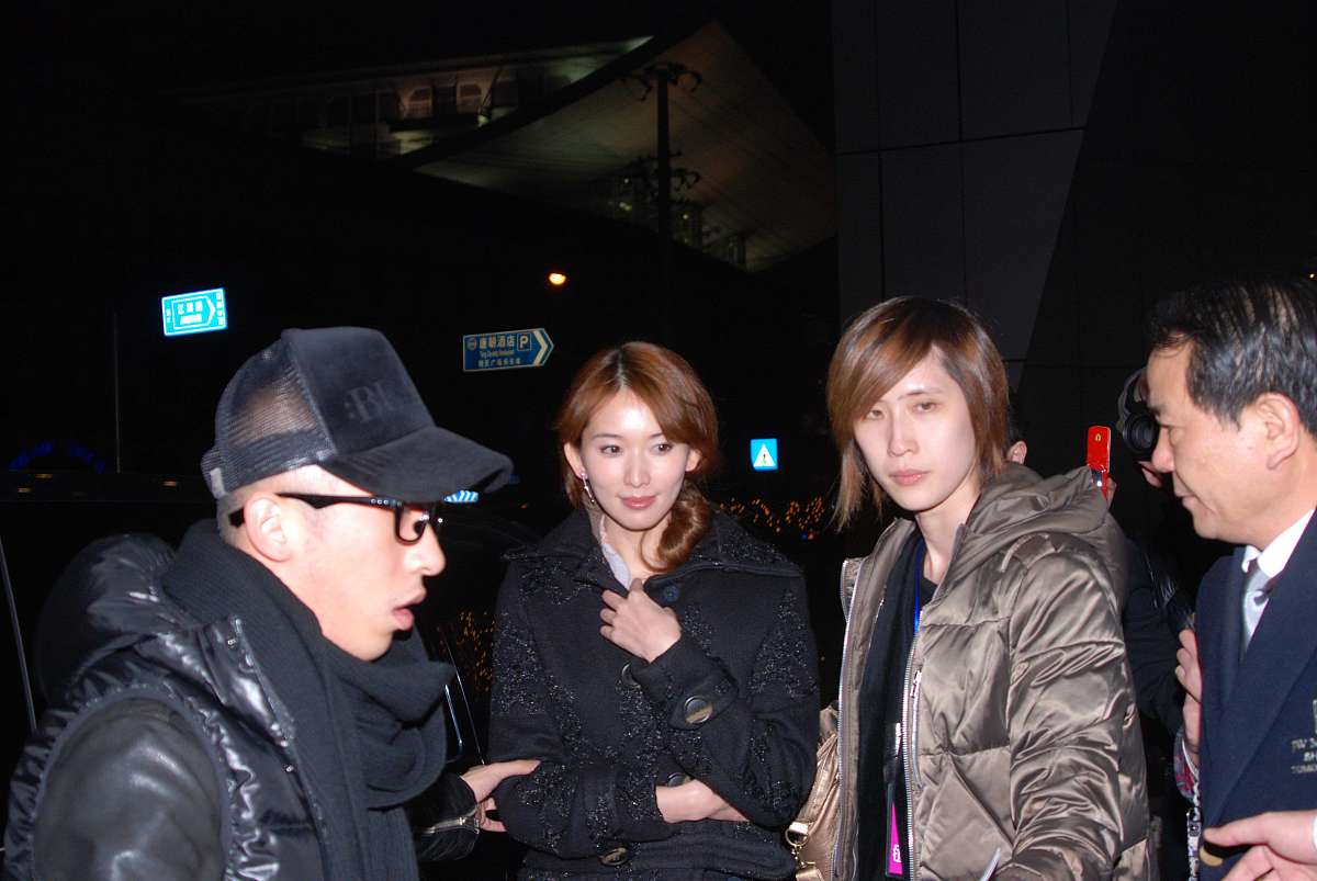 2009年2月28日,上海,2009新娱乐慈善群星会颁奖晚会当日在上海大剧院