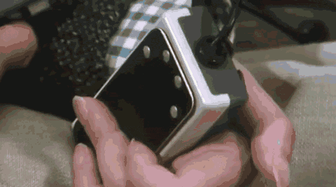 霍金去世，那輛陪伴他50年的黑科技輪椅，永遠失去了主人……