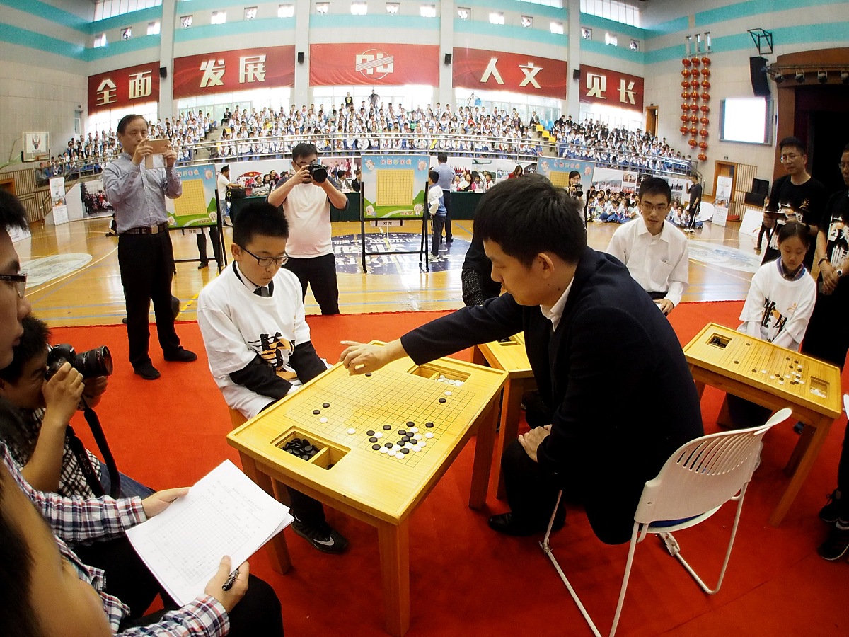 你可以玩词语接龙吗？