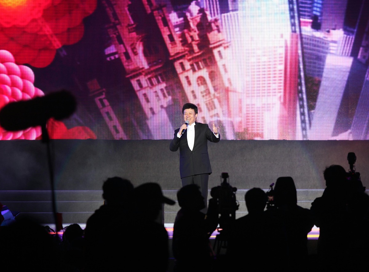 快乐、兴奋、治愈、励志！一首国语歌曲，用明亮清透的声音传递爱与友情