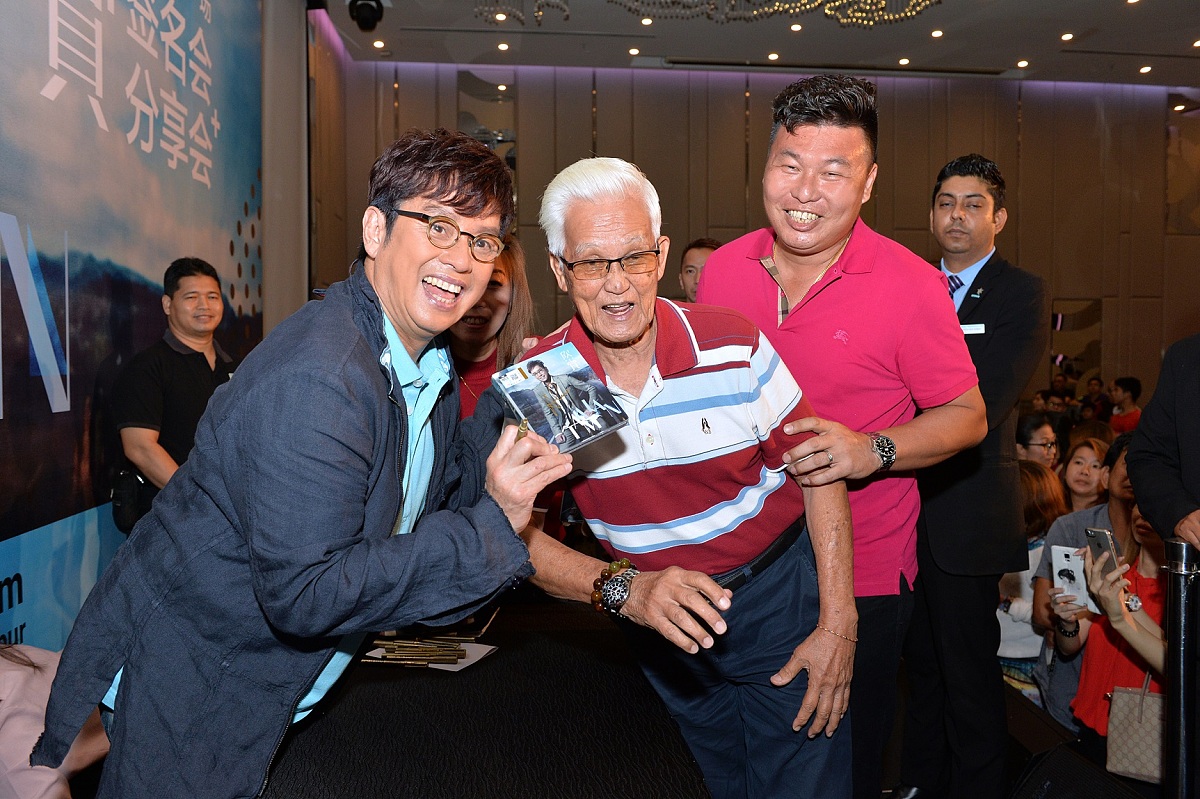 坚持不懈：一首关于追梦的中文流行歌曲