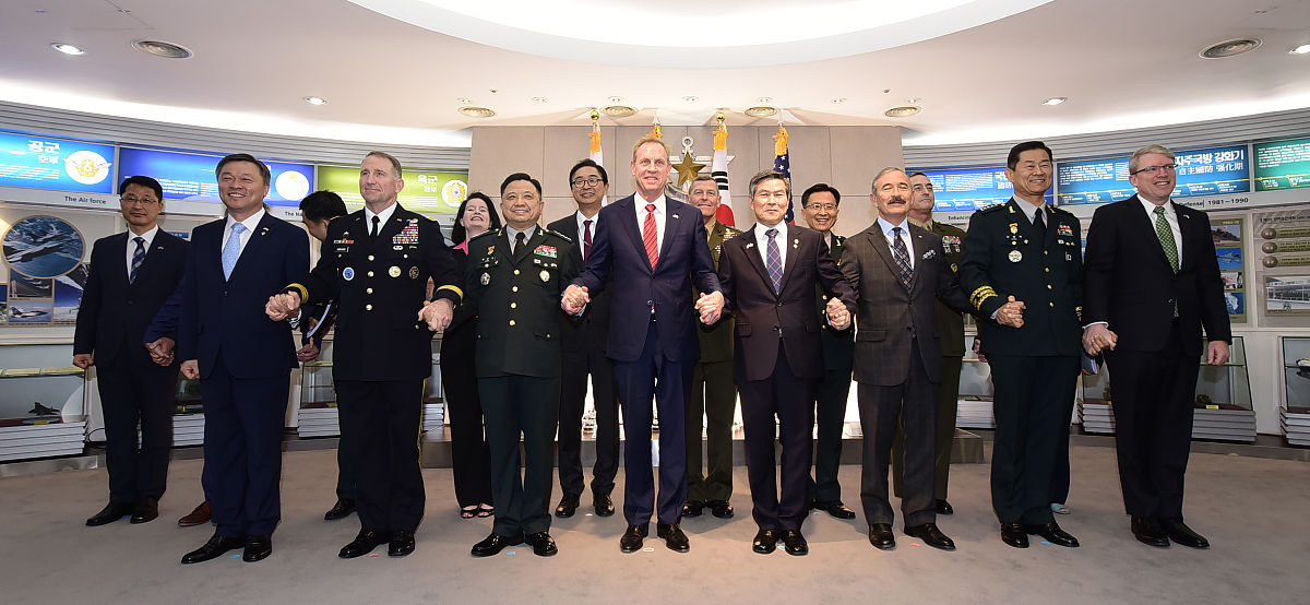 当地时间2019年6月3日,韩国首尔,美国代理国防部长沙纳汉访问韩国,将