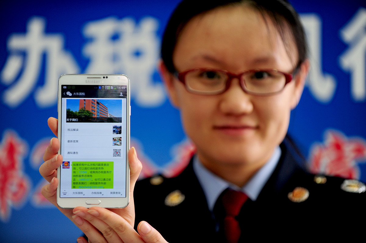 以老公的微信聊天记录怎么查为关键词生成一个标题要求：标题一定要控制在30个字以内标题格式一定要严格按照例子来参考生成。标题格式例子：男朋友怎么哄女孩子睡觉高情商10个哄女朋友睡着的诀窍。