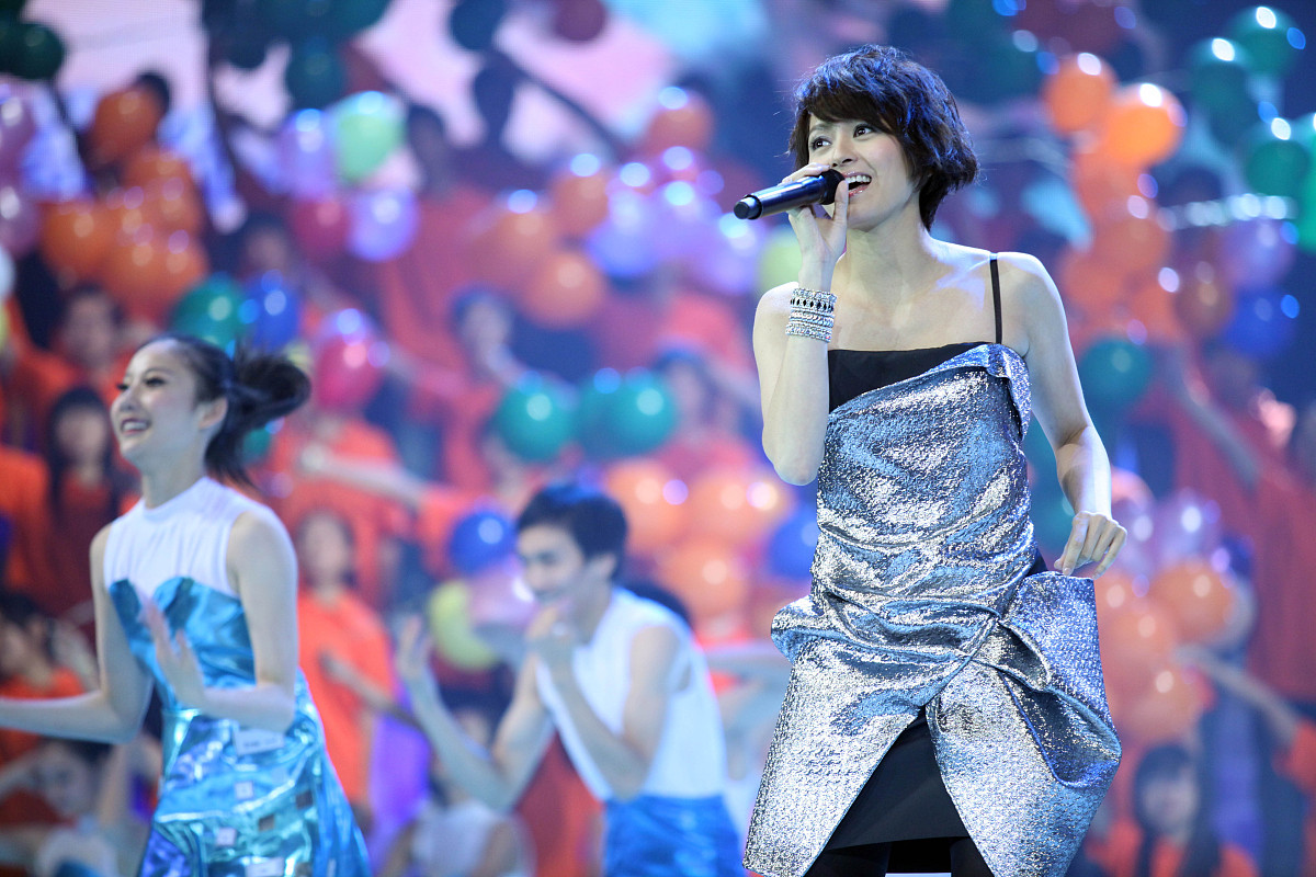 2009年10月13日,上海,迎世博倒计时200天世博优秀歌曲演唱会.***_***