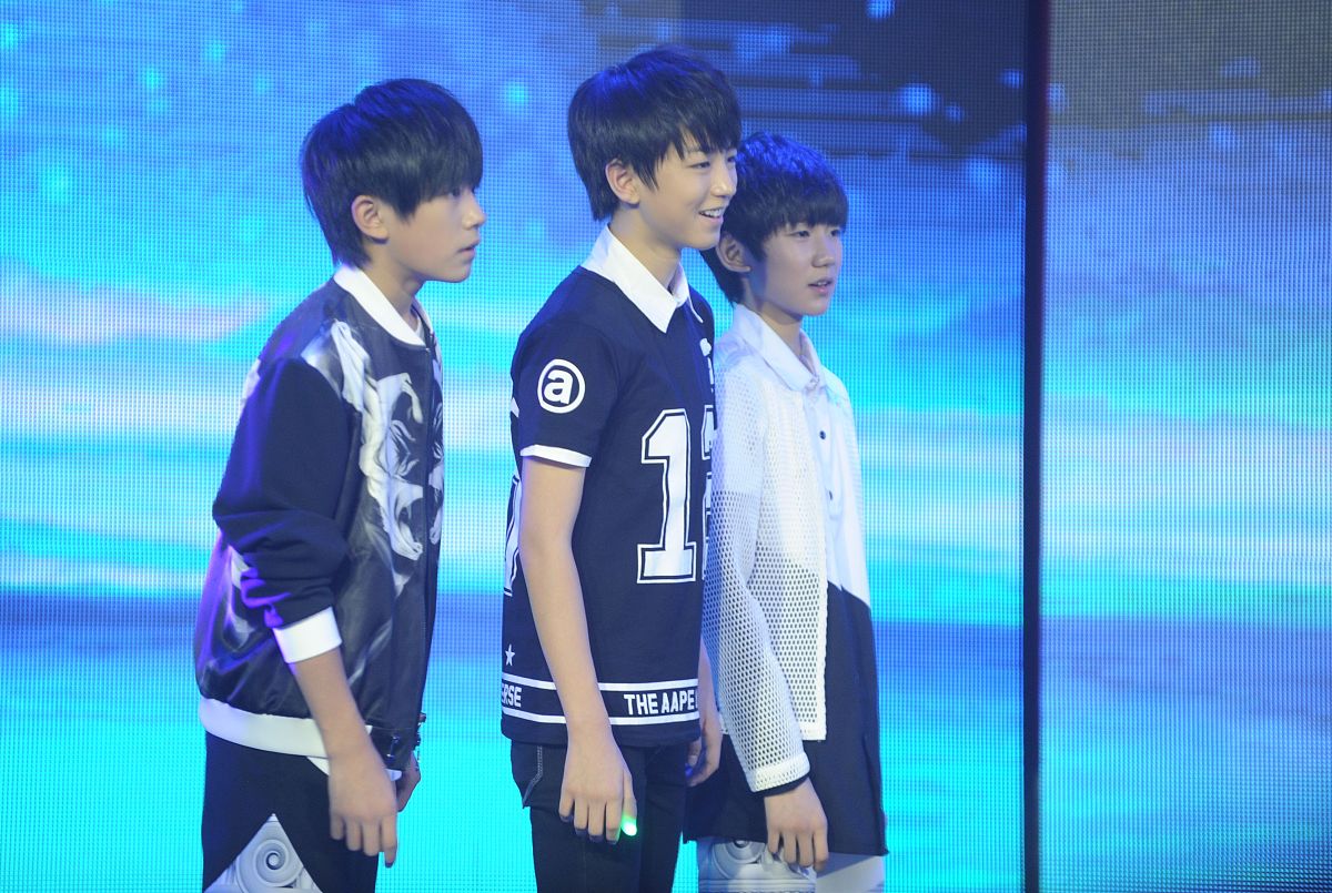 TFBOYS为啥叫掏粪男孩