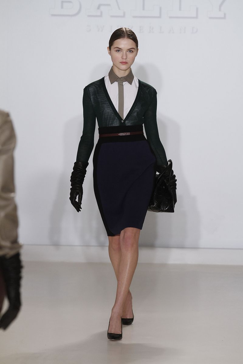 湛江爱周职业技术学校机电应用技术专业怎么样？ - 课程设置、师资、就业前景