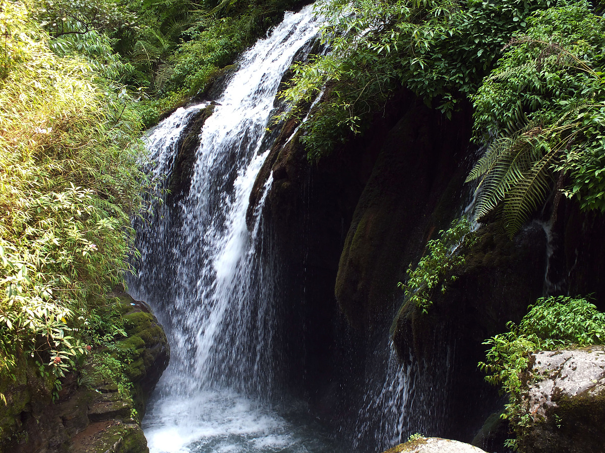湖北旅游学校2022年招生简章 - 报名时间、考试科目、招生计划