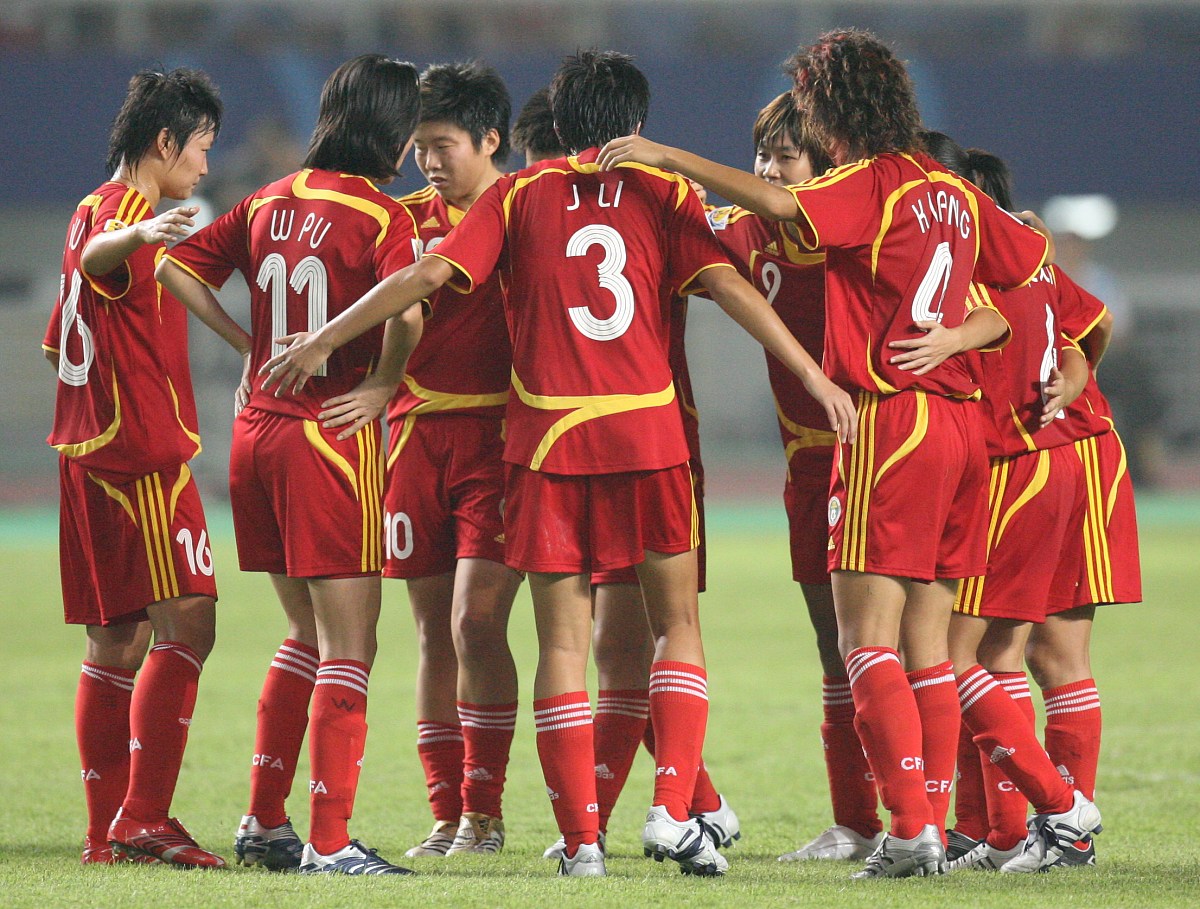 2007年9月15日,湖北武汉,2007女足世界杯d组小组赛,中国0-4不敌巴西.+