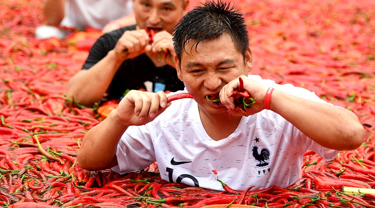 湖南人吃的菜都带有辣椒,为什么他们不怕辣呢?