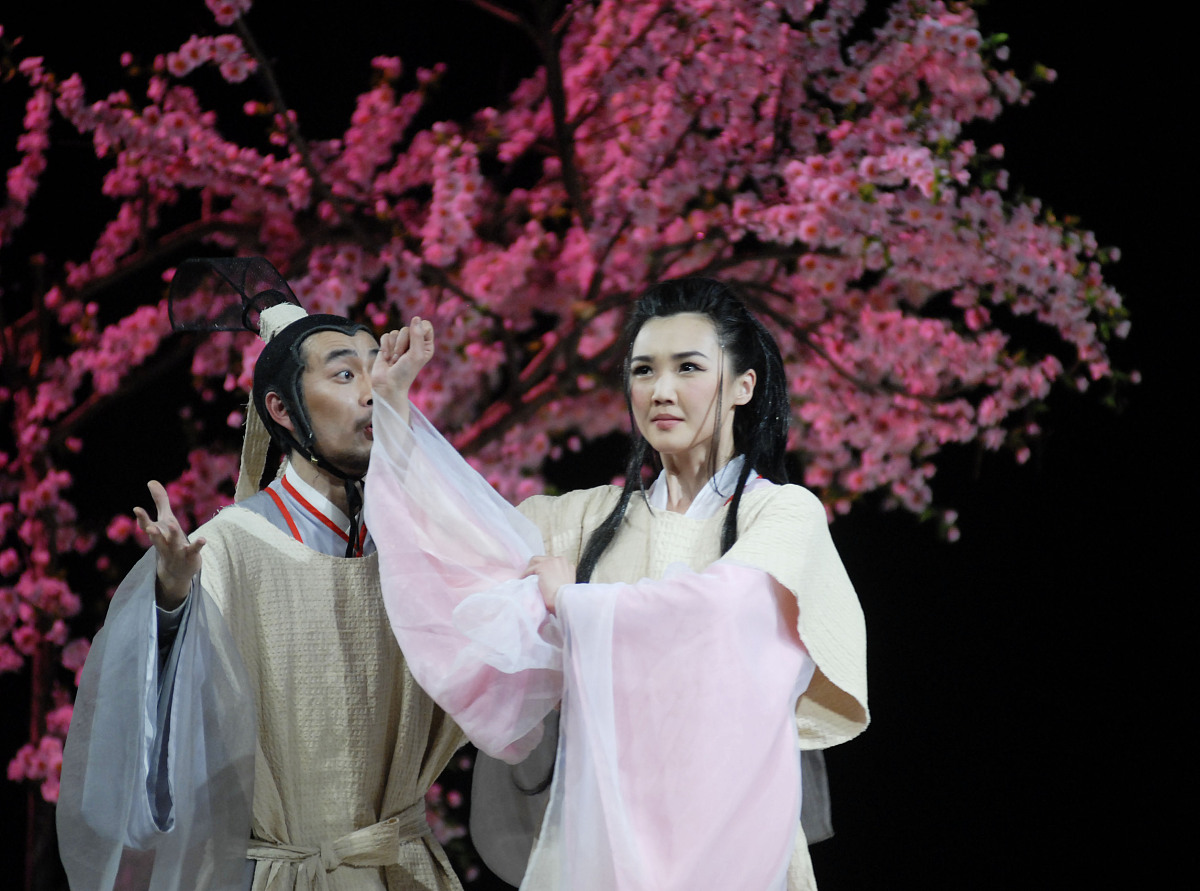 《搜神记》神仙形象研究：特点、象征与文化影响