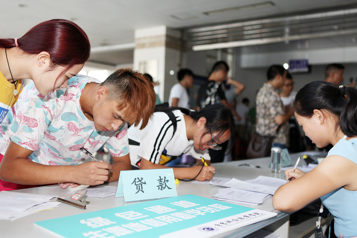 重庆中意职业技术学校护理专业怎么样？优势、前景及就业分析