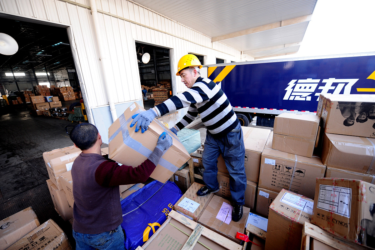 德邦物流大件上门打包吗