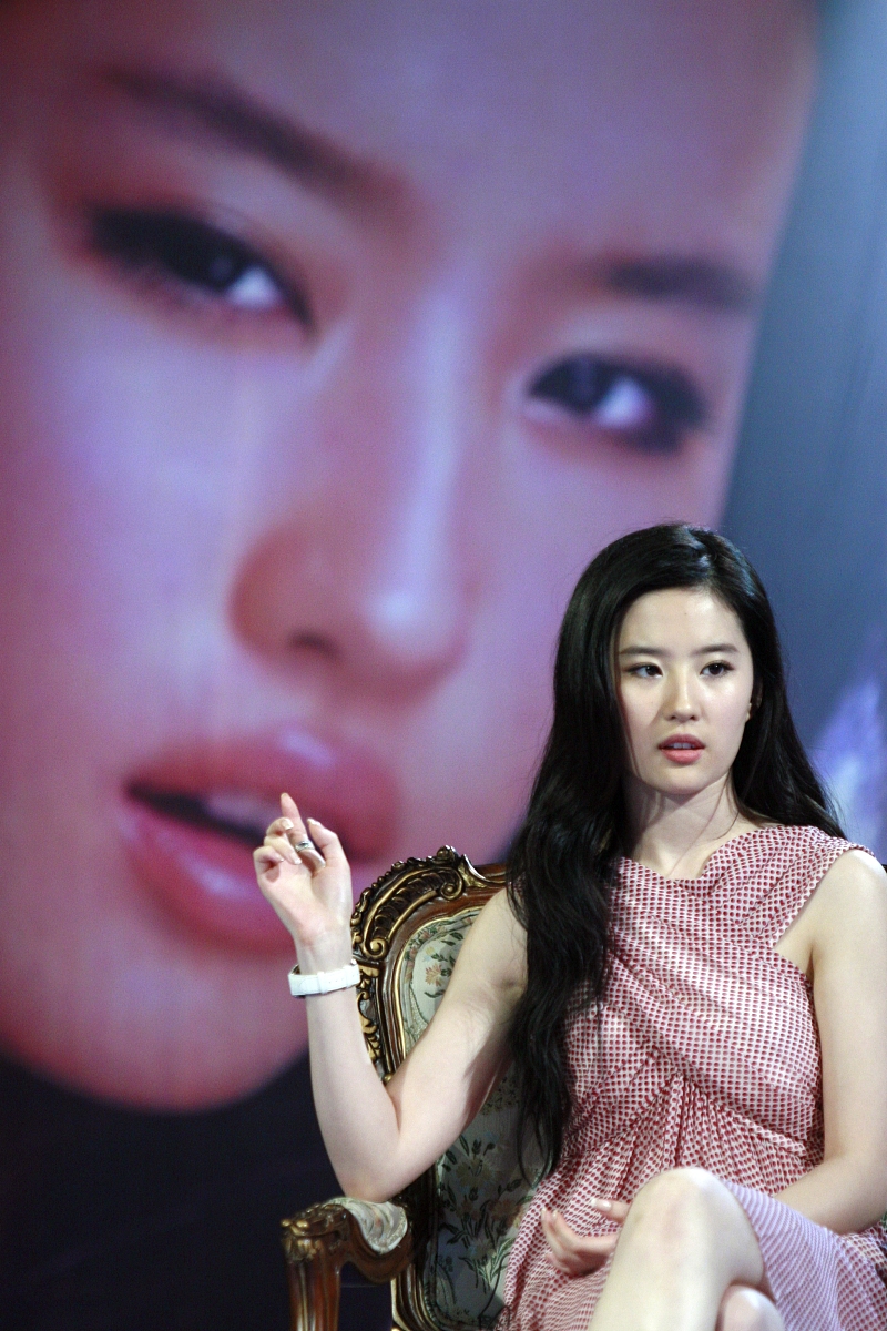 刘亦菲女粉丝为什么多