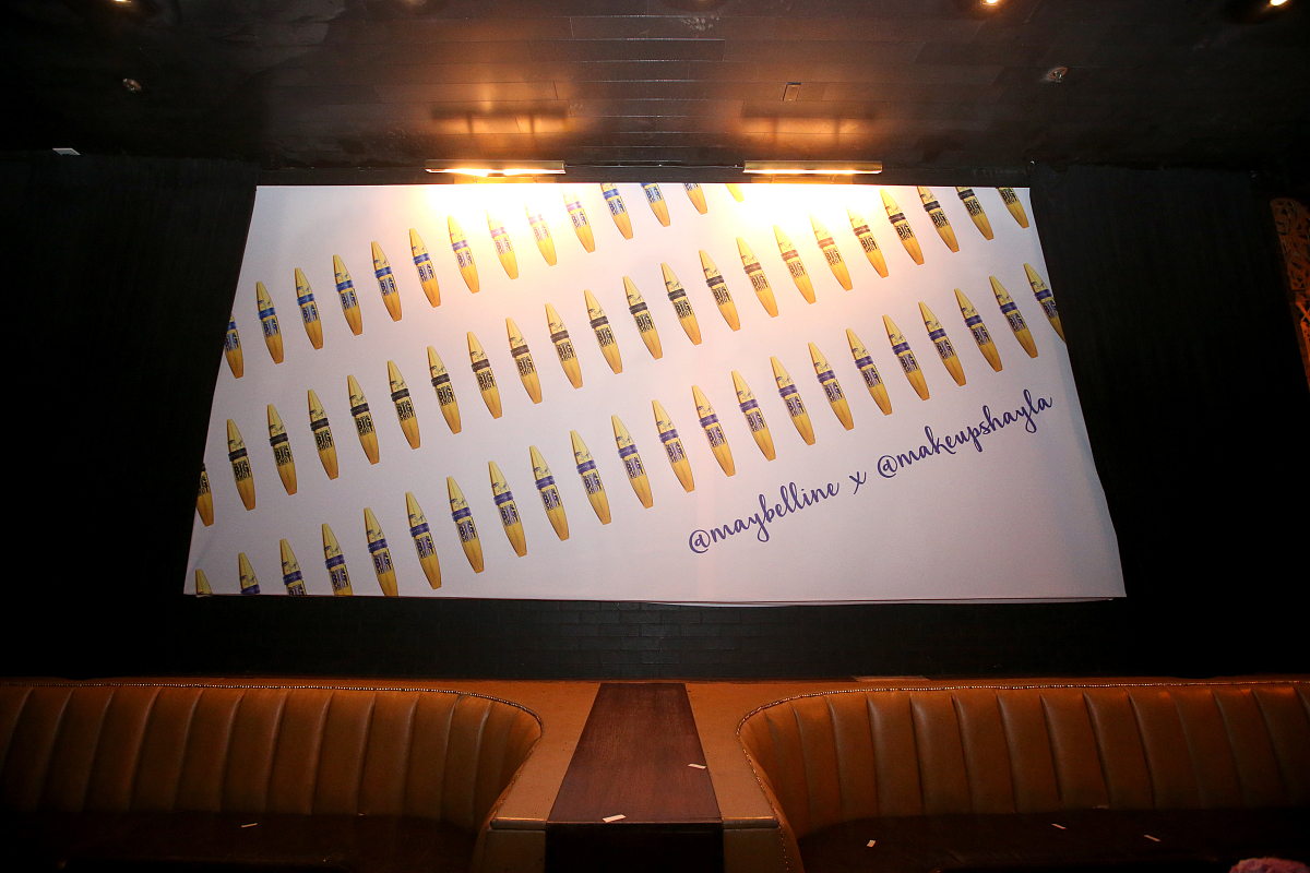 瑞幸与茅台联名：探索联名背后的营销策略