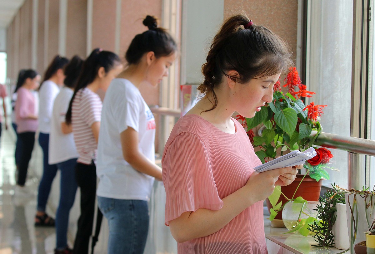 2021年兰州初中生学幼师学校的学校